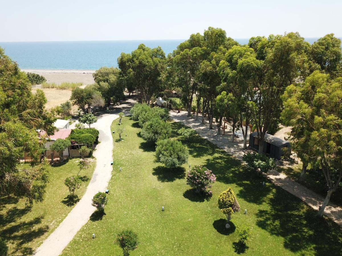 Eco Beach And Magic Garden Hotel Gennadi Exteriör bild